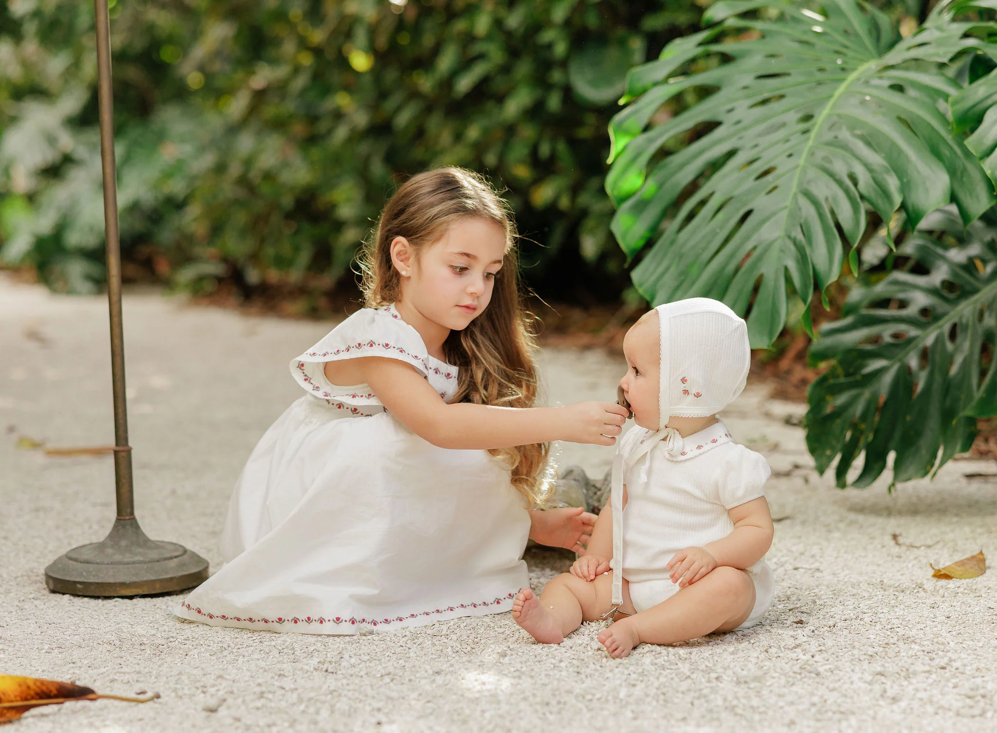 LOOMS IVORY EMBROIDERED TRIM DRESS [FINAL SALE] - Image 3