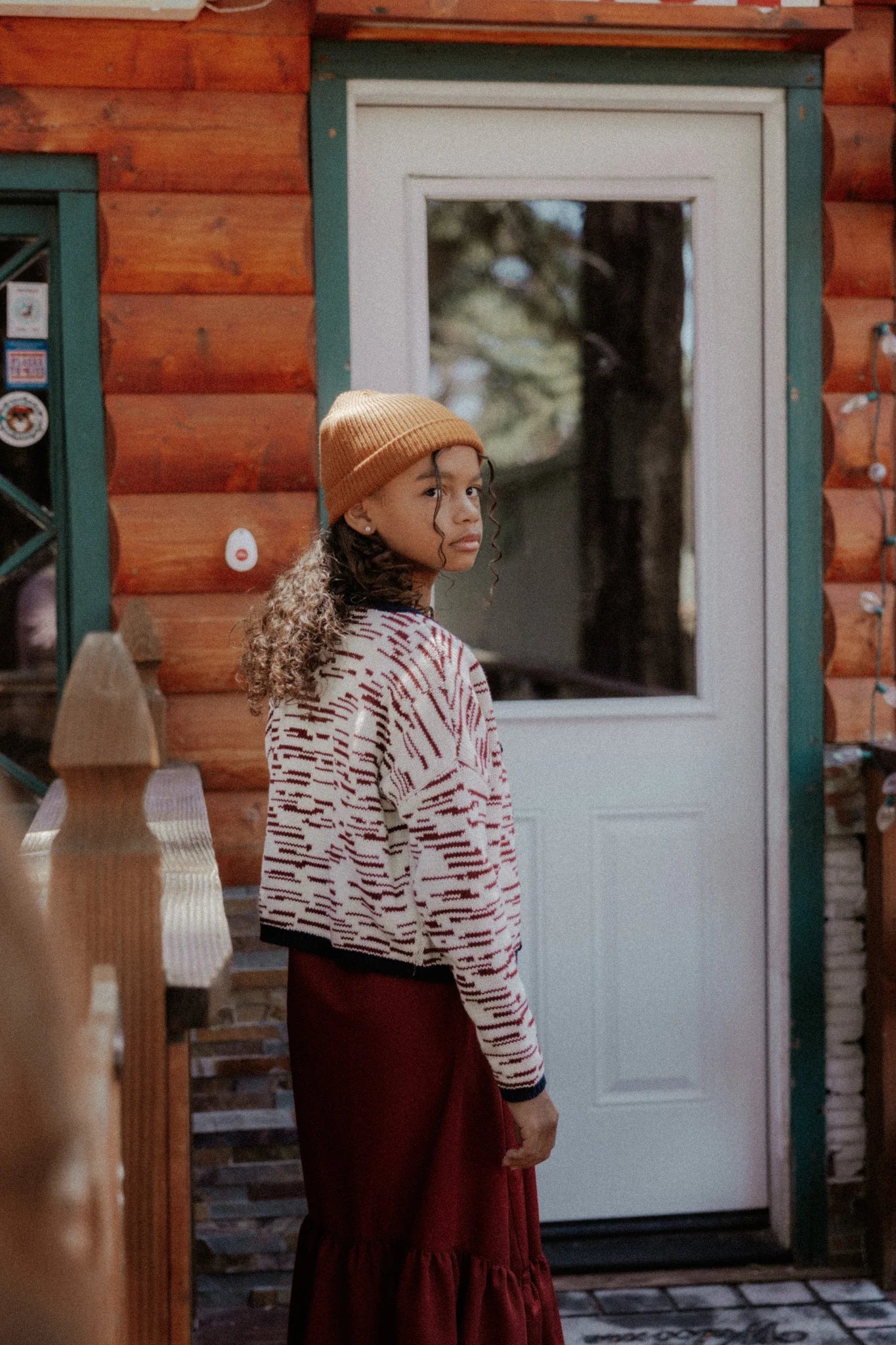 RETRO KID CREAM/BURGUNDY CHUNKY KNIT CARDIGAN [FINAL SALE] - Image 2